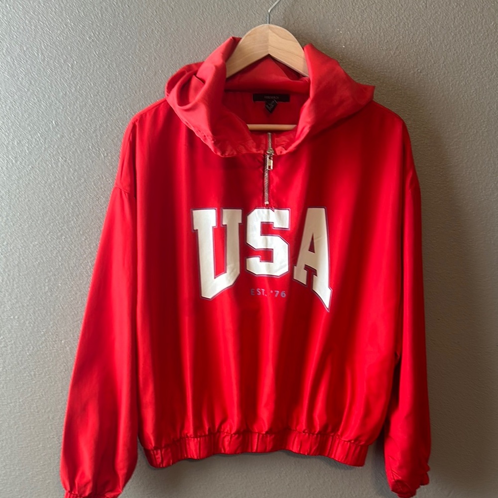 Forever 21 Brand USA Hoodie Size Large